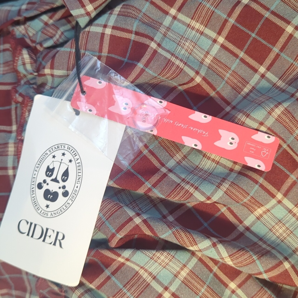 Cider Mid Rise Tartan Lettuce Trim Wrap Skirt Burgundy NWT Size Large - Picture 7 of 8